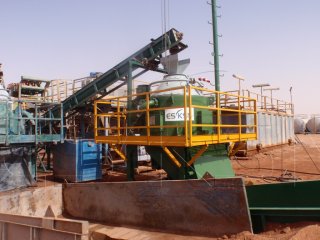 <b>鉆井廢棄泥漿不落地達標處理技術(shù)</b>