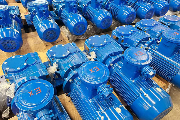 科迅110臺(tái)泥漿攪拌器及砂泵設(shè)備開啟交付