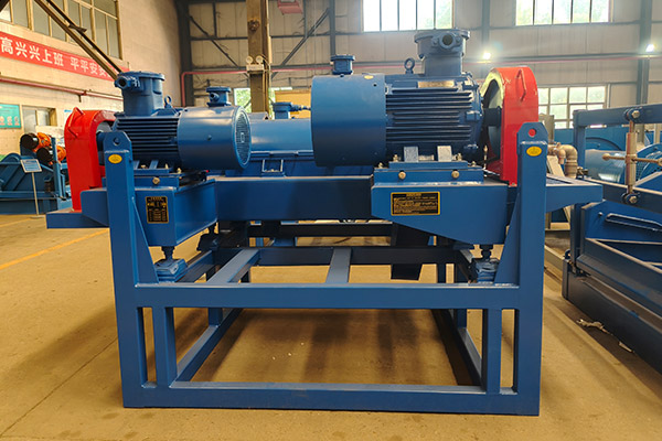 科迅機械臥式螺旋卸料沉降離心機