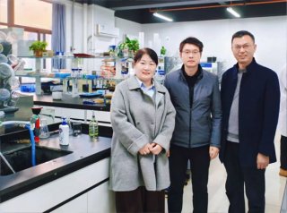 <b>技術賦能育人 合作共促發(fā)展——西安科迅機械走進陜科大開展專題講座</b>